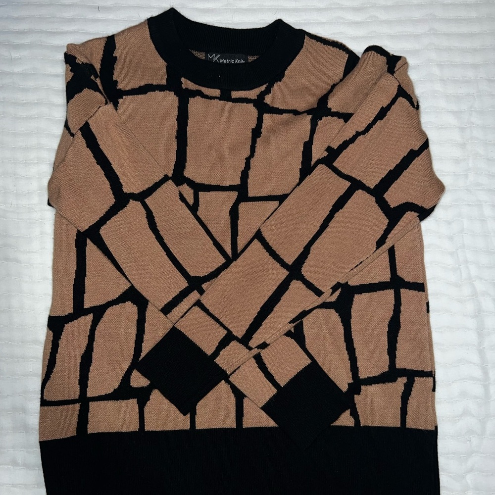 black & tan long sleeve shirt